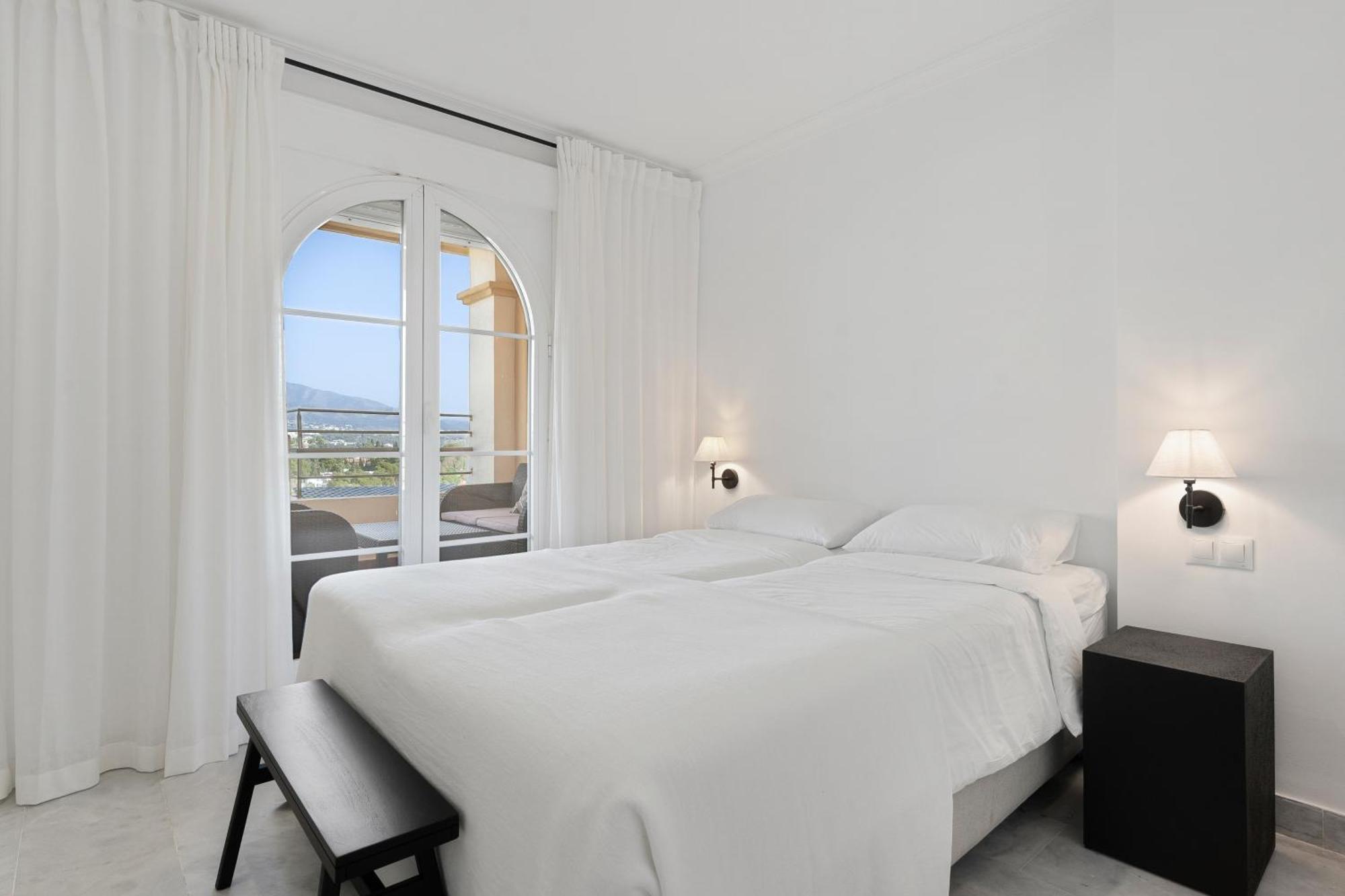 Unmatched Location, Breathtaking Views, Garage Apartamento *